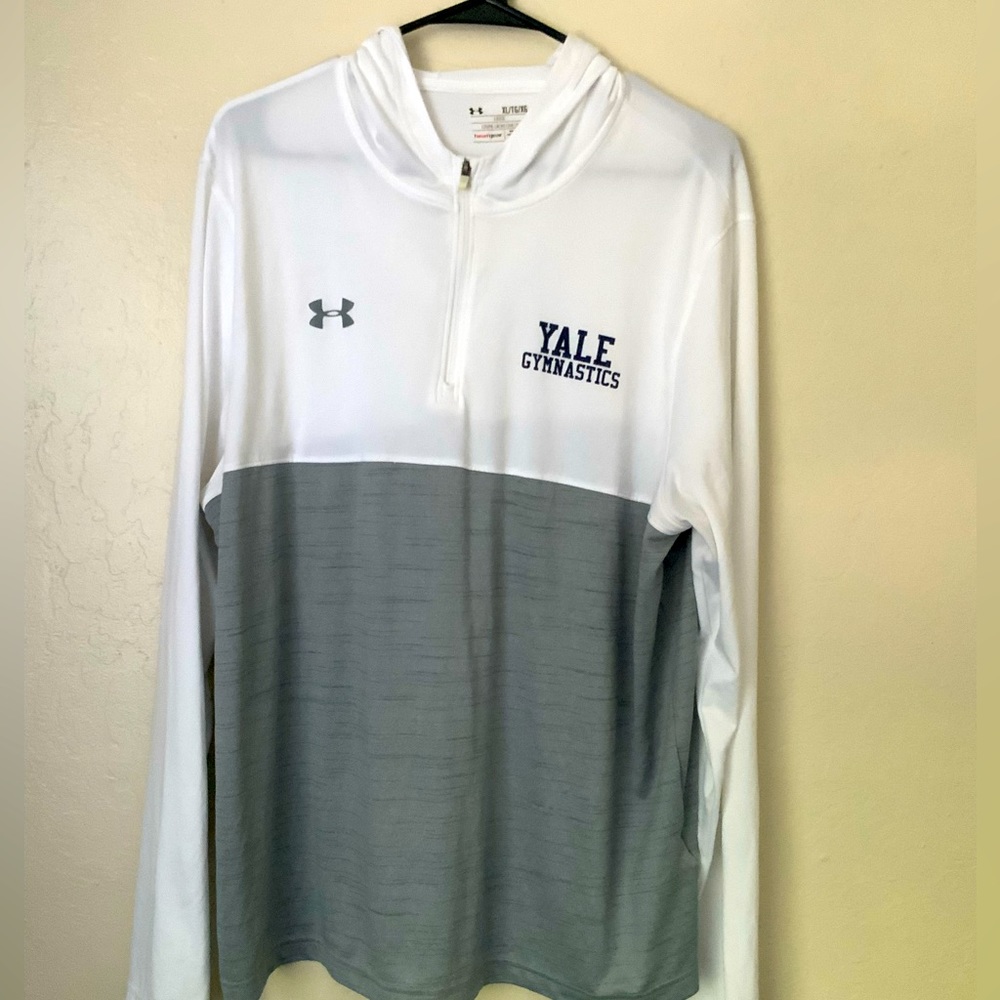 Yale University Men’s UA 3/4 Zip XL Long Sleeve lightweight pullover Hoodie Navy